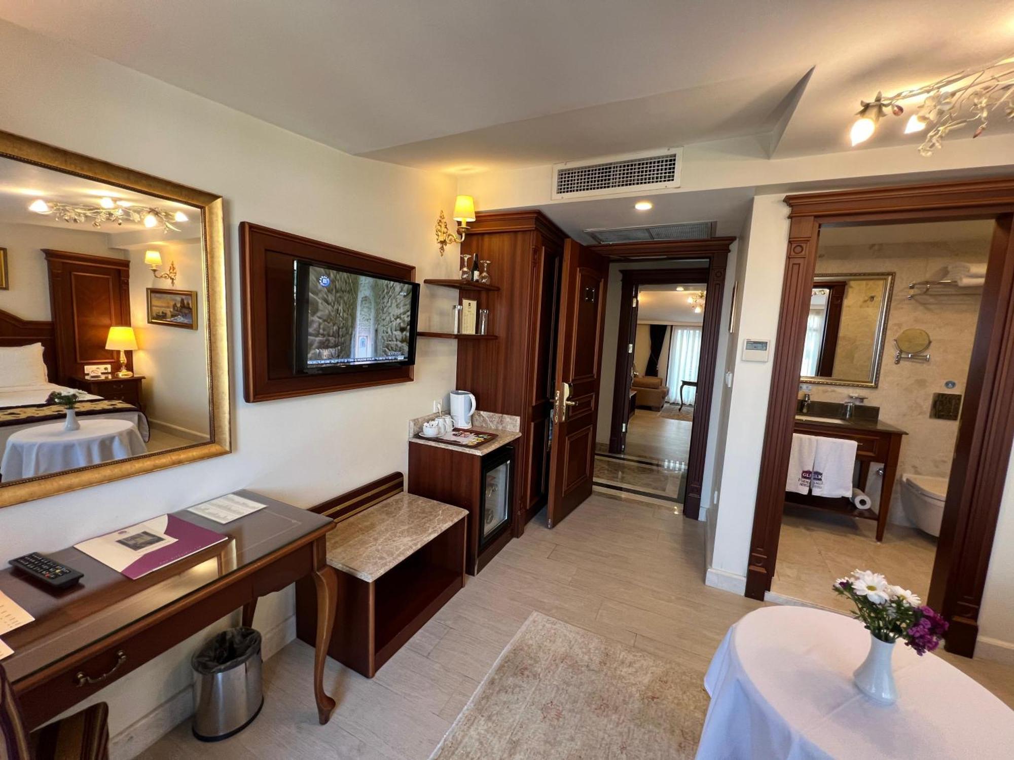 Glk Premier Regency Suites & Spa Istanbul Exteriör bild