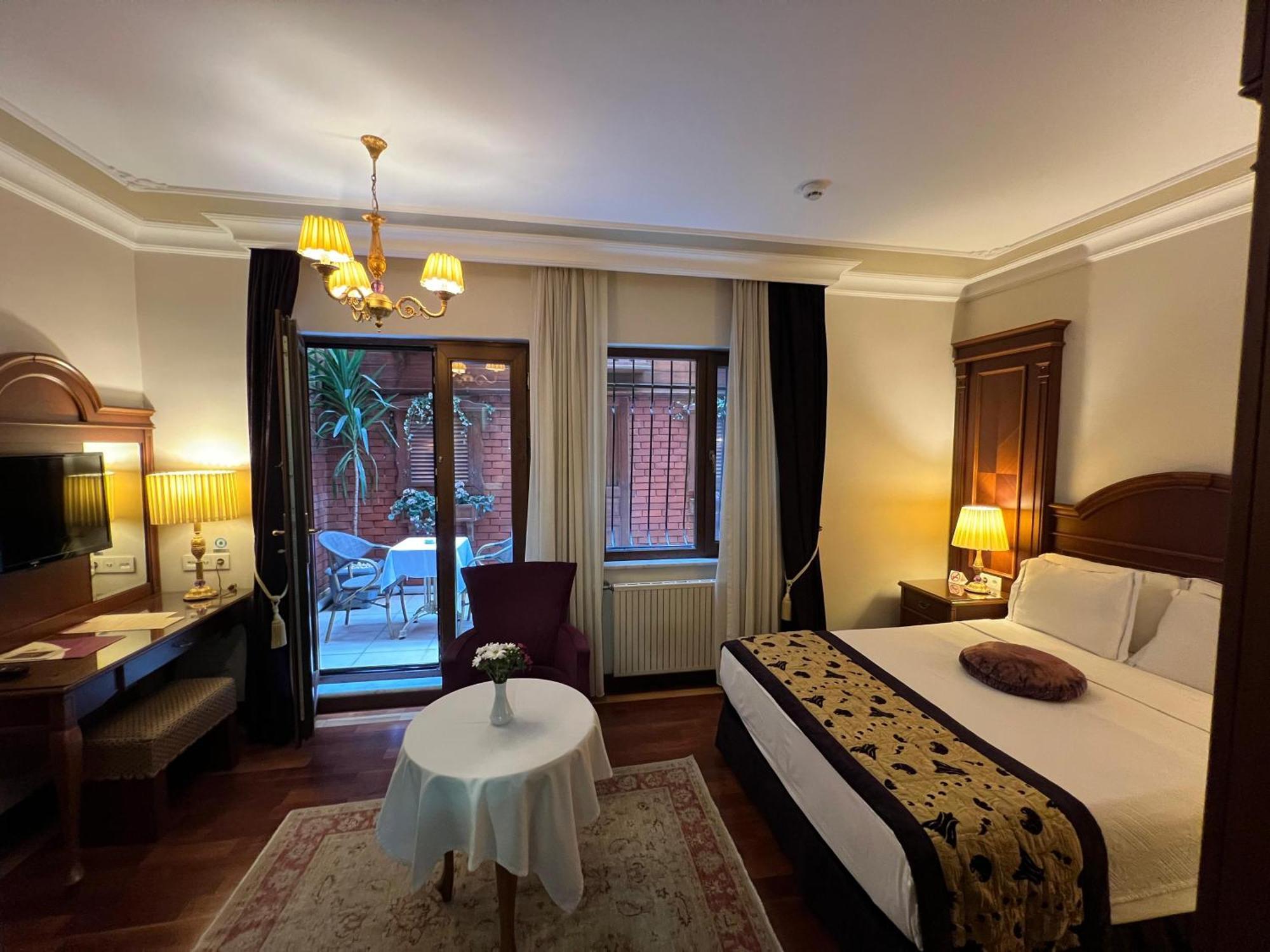 Glk Premier Regency Suites & Spa Istanbul Exteriör bild